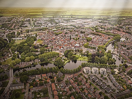 Luchtfoto van Woerden
