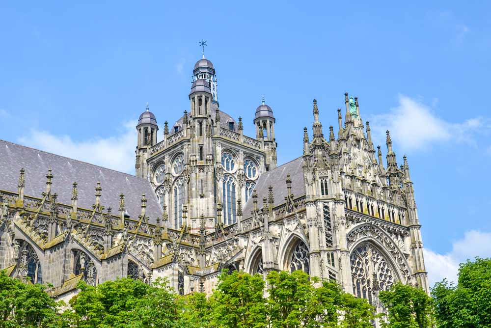 fietsvakantie van hotel naar hotel brabant den bosch