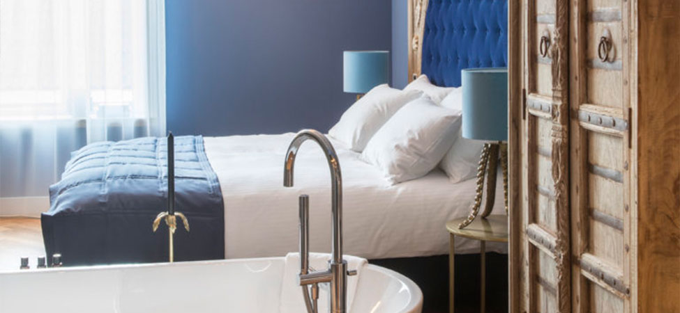 hotel kamer blauw heerenveen