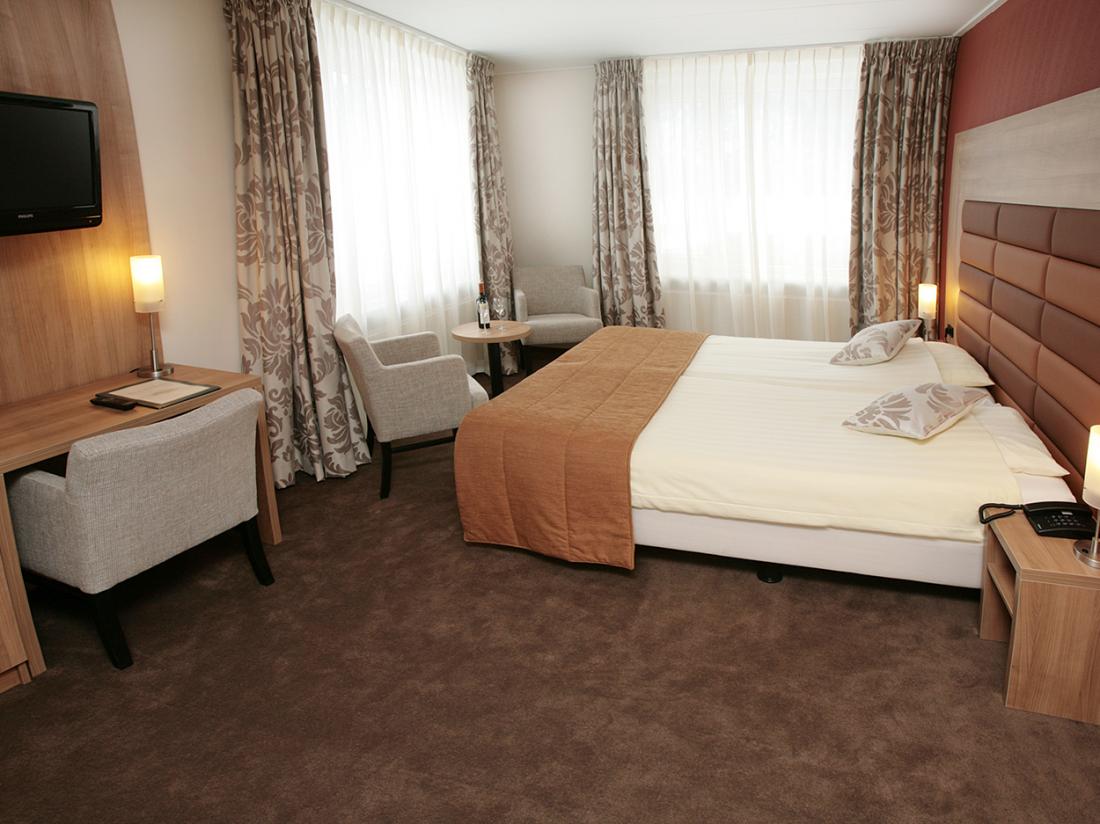 Hotel Landmarke Singraven zomer wimkamer