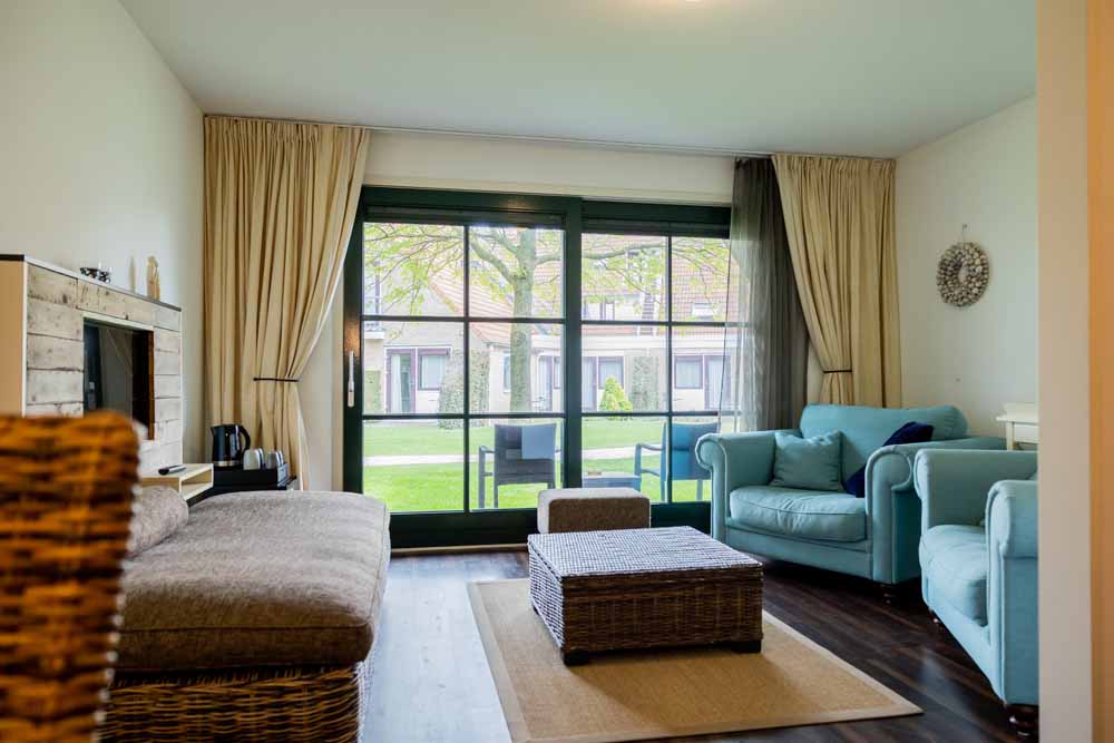 tuinsuit met terras ameland actie
