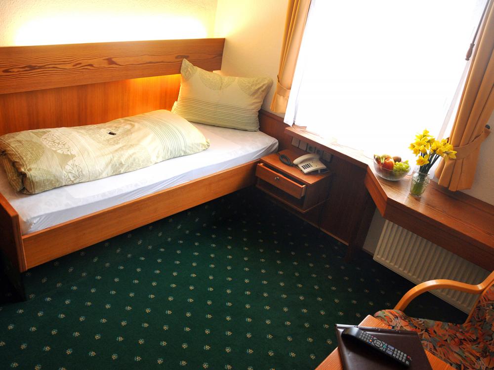 Hotelaanbieding Hotel Niedersfeld Eenpersoonskamer
